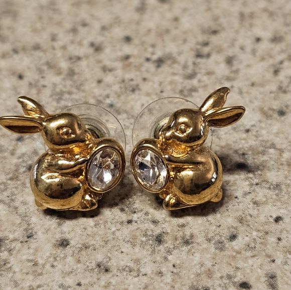 Vintage Goldtone Easter Bunnies with Rhinestone Eggs Pierced Earrings - Picture 2 of 4
